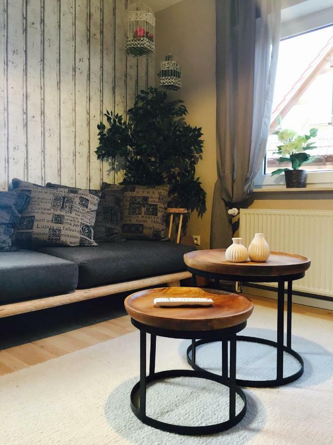 Gaestehaus Sellemols Ferienwohnung Kuefer Heuchelheim-Klingen Kültér fotó